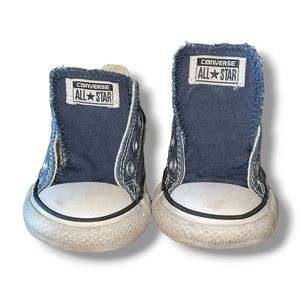 Converse Toddler Boys Size 6 Classic Low Top Canvas Sneaker Tennis Shoe Blue